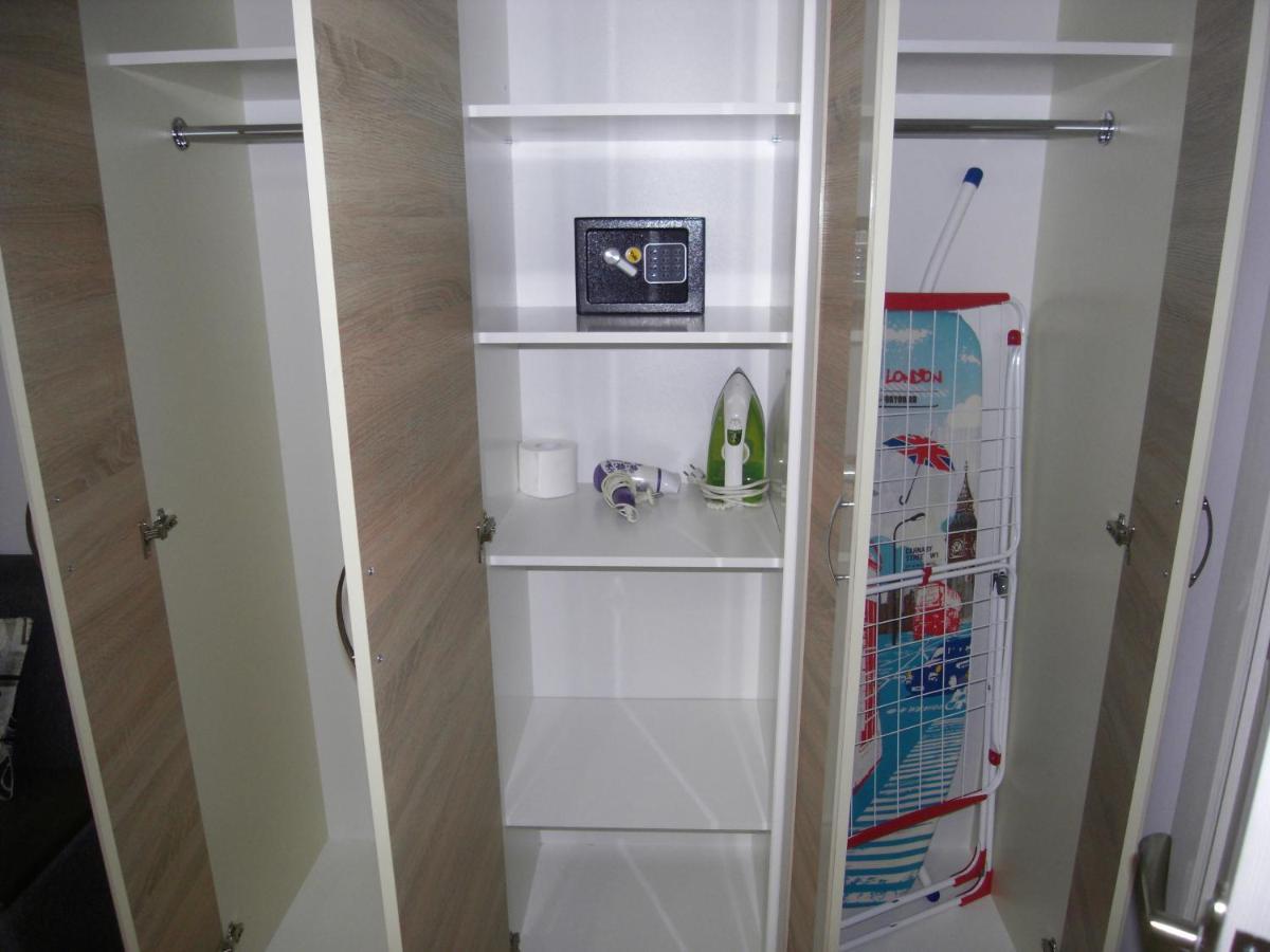 Modern Apartment تشيسيناو المظهر الخارجي الصورة